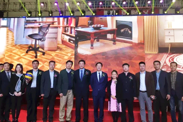 中國女排助力圣象全民地板日，“圣”況空前，人心所“象”！